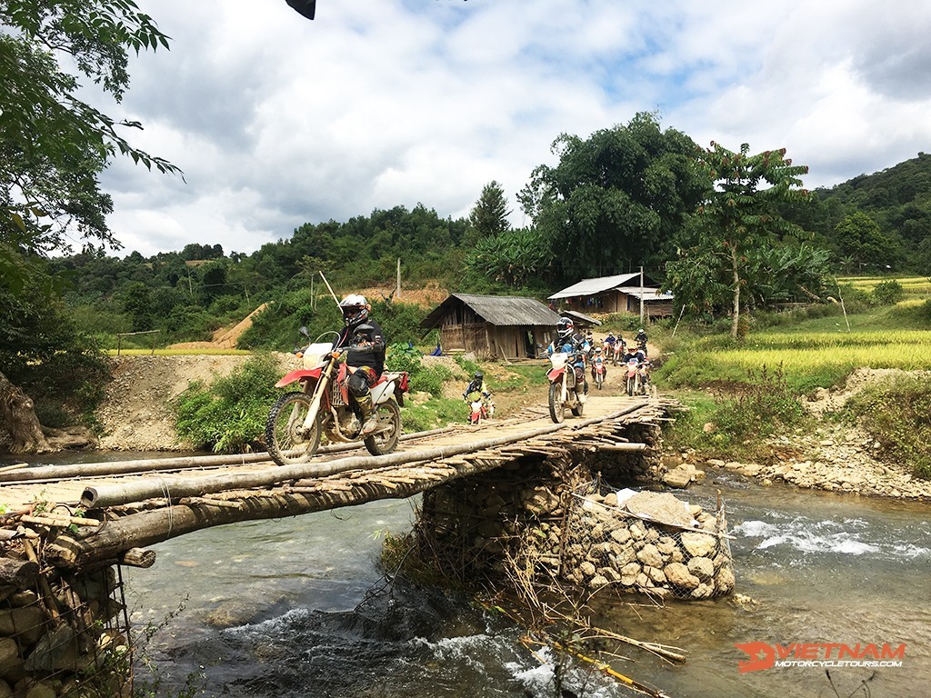 Vietnam-Motorbike-Tour